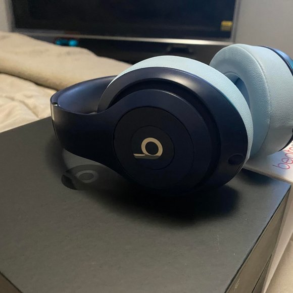 Beats Studio 3 - Picture 3 of 4